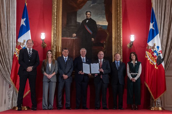 Ministros piden al Congreso que legislen la Ley Miscelánea: “estamos tremendamente optimistas”