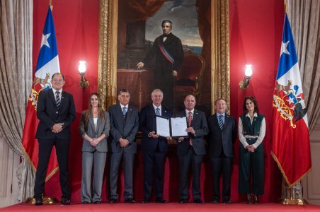 RN toma distancia de proyecto de Quiroz: advierten déficit fiscal en primeros años de aplicación