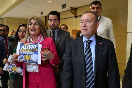 Gobierno asegura haber destrabado conflicto con el PDG por Ley Miscelánea