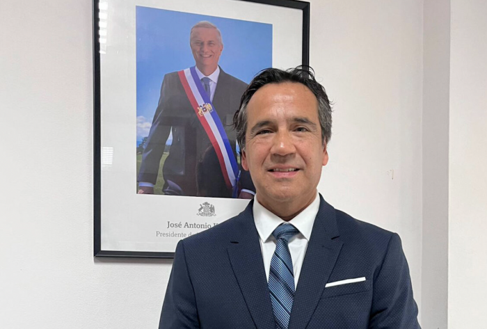 Renato, el Breve: Münster renuncia a la seremi de Cultura a 24 horas de asumir