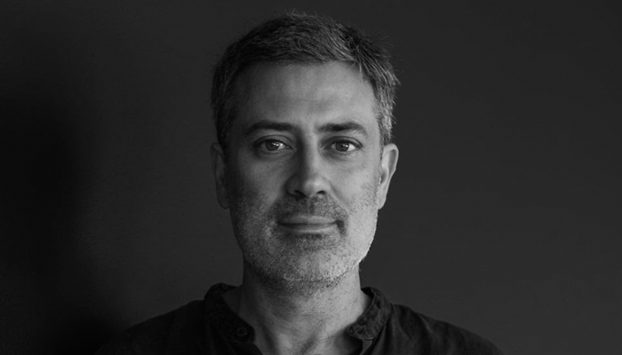 Presentación de escritor Andrea Bajani en Santiago