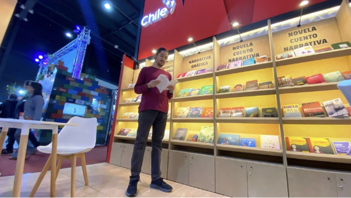 Escritora Nona Fernández lidera delegación chilena en Feria Internacional del Libro de Buenos Aires