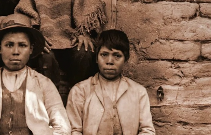 "Del pueblo maldito en Chile" de Gabriel Salazar: la insolencia de los rotos