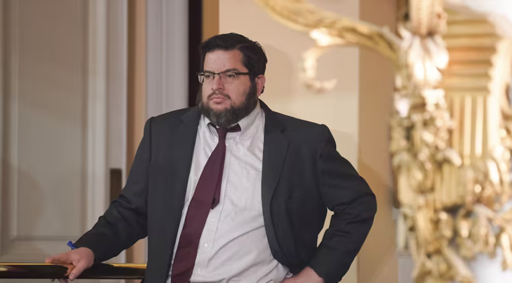 Cristián Valenzuela, la estrategia del “titiritero” tras las auditorías