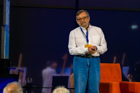 Ramón Latorre, biofísico en Puerto de Ideas: "El acto creativo es uno solo"