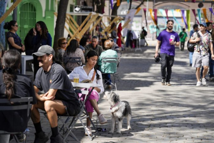 Barrio, cultura y cocina: Mercadito Las Telas regresa a Independencia con nueva edición