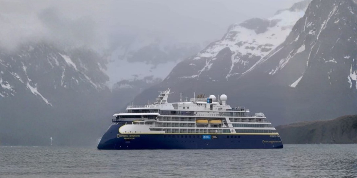 Operadores de Magallanes alertan por presuntas travesías ilegales de cruceros en Patagonia chilena