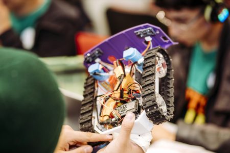 Liga Robótica: campeonato escolar definirá a los representantes de Chile en los principales torneos