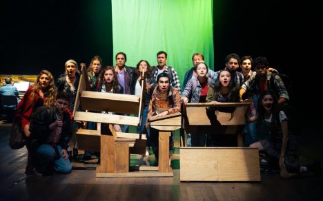 Obra “Clase abierta: un homenaje a Luis Advis” en DETUCH