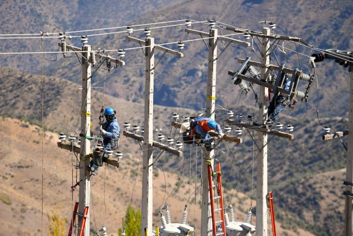 Digitalización de redes eléctricas busca fortalecer la resiliencia ante el invierno