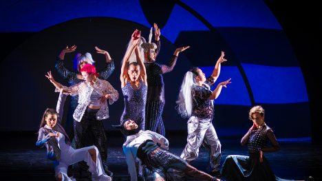 Mayo en Teatro Mori: una cartelera que cruza memoria, humor y nuevas miradas escénicas