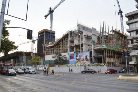 Motosierra deja a Santiago sin GAM II