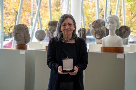 Escritora peruana Carmen Ollé recibió Premio Iberoamericano de Letras José Donoso