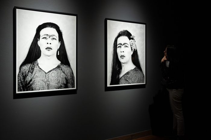 Fotografías ícono de Pedro Lemebel en el GAM