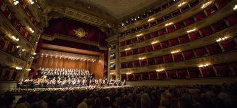 La Scala de Milán celebra 80 años renacida tras los bombardeos de la guerra mundial