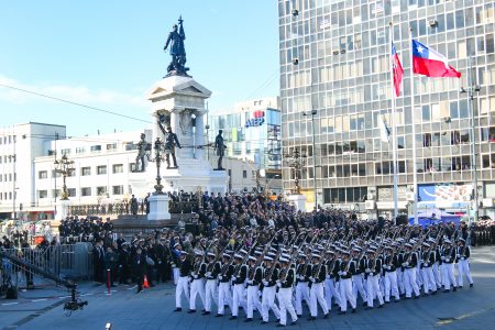 El primero de Kast: siga en vivo el desfile por el Día de las Glorias Navales en Valparaíso