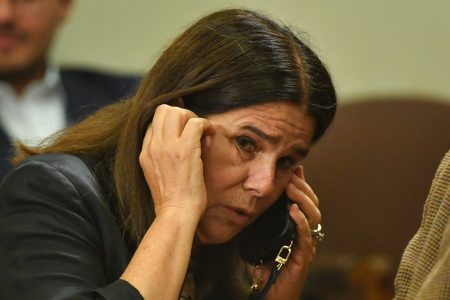 Ximena Ossandón y manejo político del Gobierno: “es muy complejo tener un Presidente en las sombras"