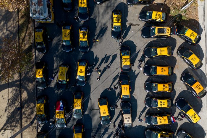 Manifestación de taxistas en Santiago Centro por modificación de decreto 212