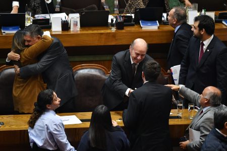 Quiroz sonríe: diputados aprueban Ley Miscelánea y pasa al Senado para siguiente trámite legislativo