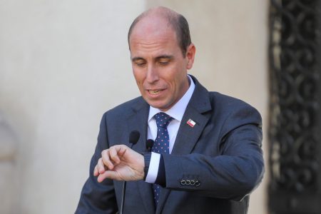 Arrau prepara plan con cárceles sin derecho a visitas