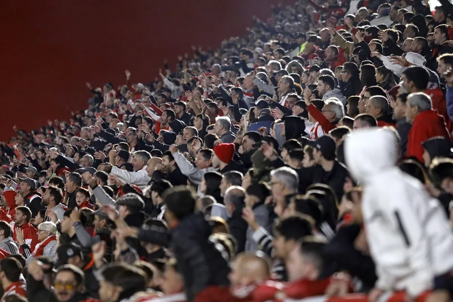 Argentina restringe el ingreso a estadios a quienes incumplan con pago de pensión alimentaria