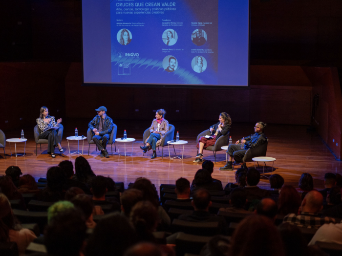 Golpe bajo a economías creativas: sector que más empleos genera en Cultura padece recorte del 62%