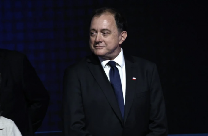 Controversias: el patrón político que cultiva Poduje