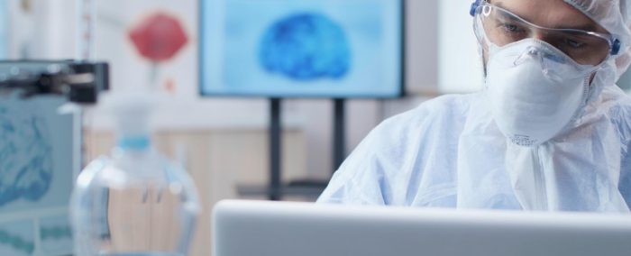 Cáncer en Chile: expertos piden acelerar acceso a terapias innovadoras y estudios clínicos urgentes
