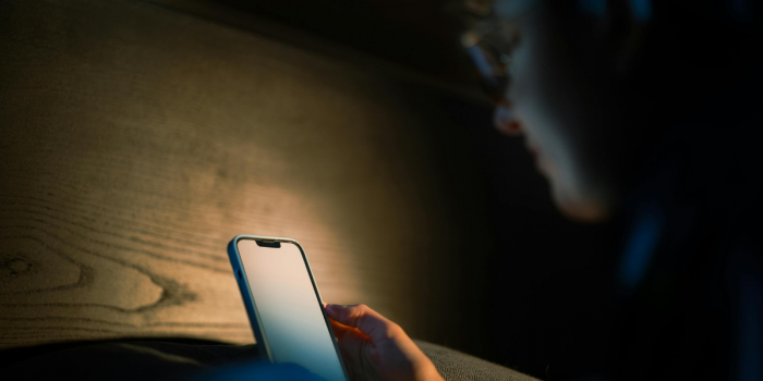 Alerta en América Latina por violencia sexual digital y riesgos de la IA en niños y adolescentes