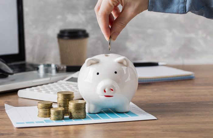 Educación financiera en Chile: lanzan curso gratuito para acortar brecha persistente