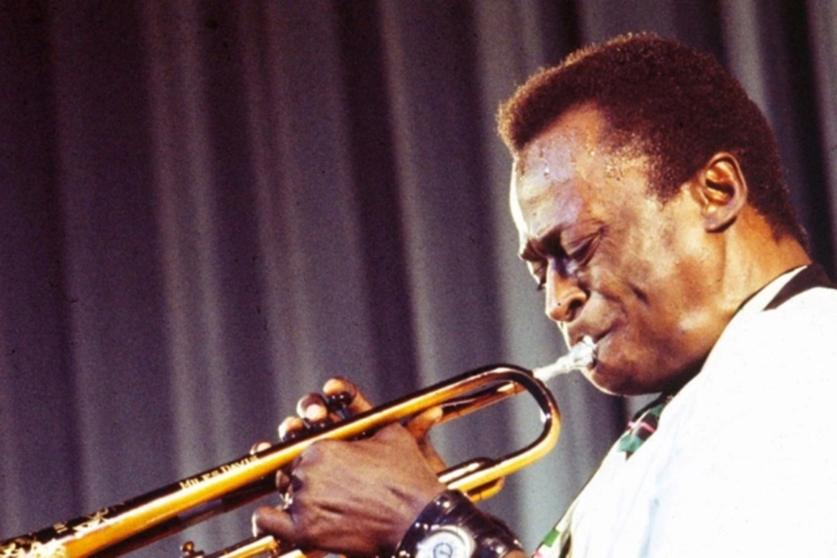 Imperdible en Concepción: El homenaje gratuito a Miles Davis que reunirá a 20 músicos en escena