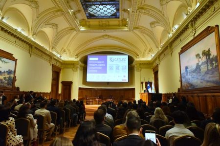 Universidades lanzan centro de investigación de logística y transporte para el desarrollo del país