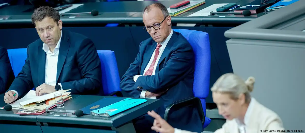 Alemania: la debilidad del canciller Merz beneficia a la ultraderecha
