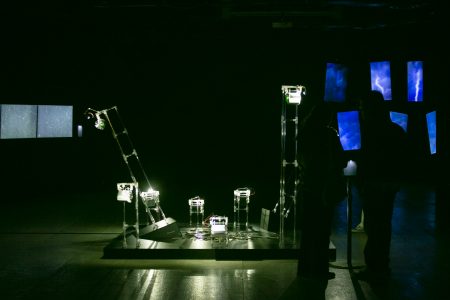 Tecnologías con acento latinoamericano: la escuela que busca disputar relato digital desde el arte