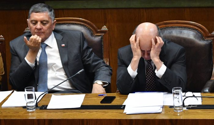 Oficialismo y oposición constatan pérdida de poder de Quiroz frente al biministro Alvarado