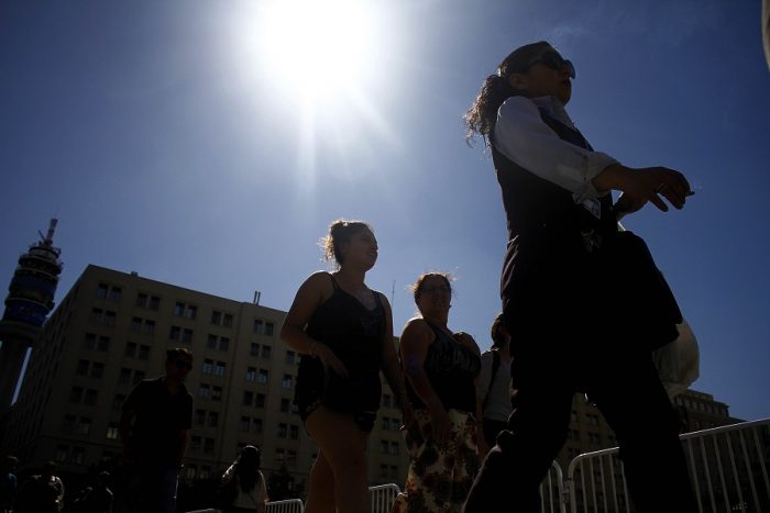 Tiempo en Santiago: termómetros se disparan y llegarán a los 29 °C este fin de semana