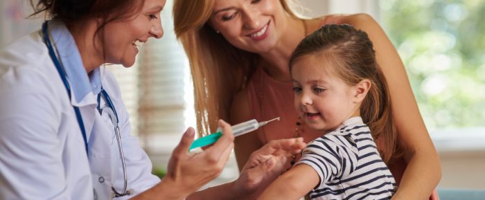 Vacunación infantil 2026: por qué los expertos piden inmunizar ahora a menores de 5 años