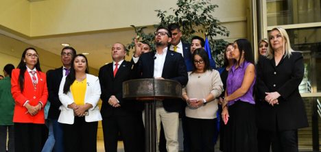 "No estamos para este tipo de juegos”: PDG rompe con La Moneda y deja en jaque Ley Miscelánea