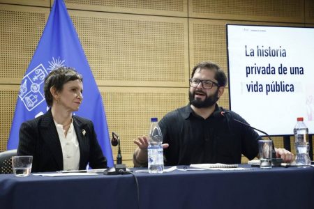 Socialismo Democrático reprocha a Boric por minimizar el rol de Tohá en su gobierno