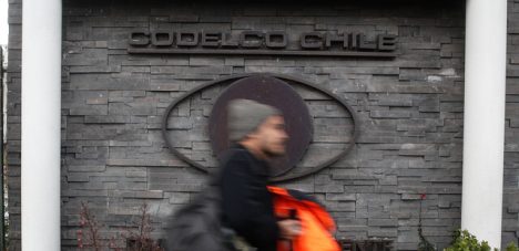 Codelco sanciona a ejecutivos tras auditoría por sobreestimación de producción en 2025
