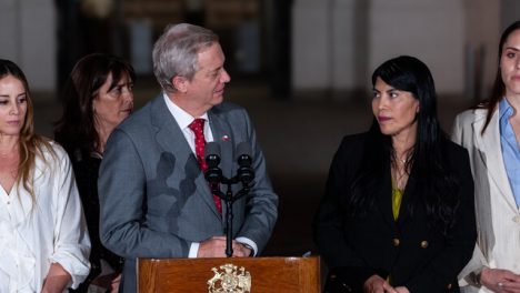 “No soy la única”: Lincolao reconoce sociedades no declaradas y abre nuevo flanco en La Moneda