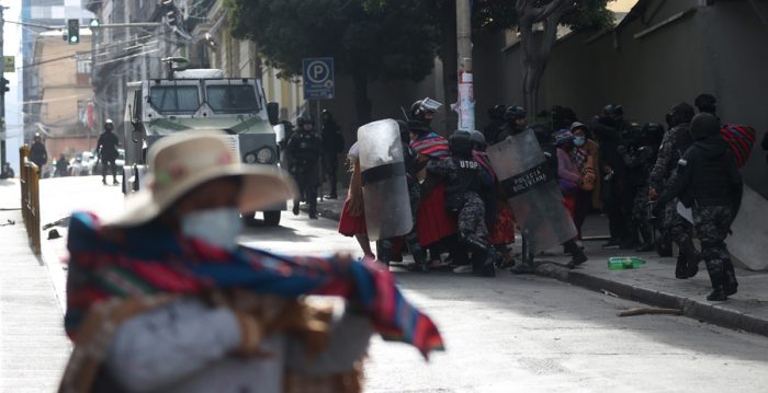 Escala crisis en Bolivia: sectores afines a Evo Morales intensifican protestas contra Rodrigo Paz