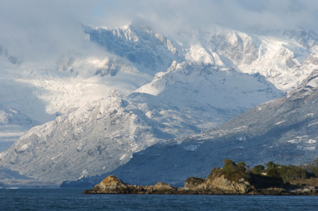 Puerto Williams enfrenta con ciencia la amenaza de la marea roja