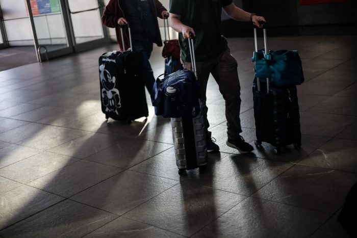 Falsa amenaza de bomba en vuelo Calama-Santiago moviliza al GOPE y termina con pasajero detenido