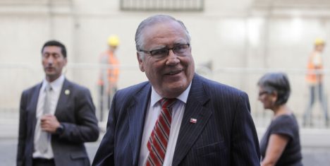 "No es como el aire": la polémica frase del ministro Jaime Campos sobre el agua
