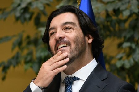 Diputado Leiva asegura que AC contra Grau sentaría un "precedente nefasto" por errar en proyecciones