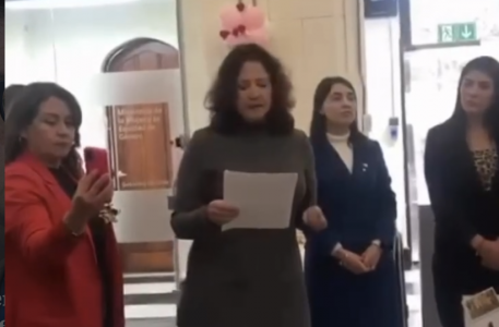 Trabajadoras del Ministerio de la Mujer descartan maltrato de ministra Marín