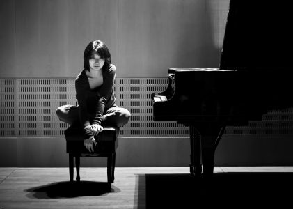 Pianista Claire Huangci en Teatro Municipal de Santiago