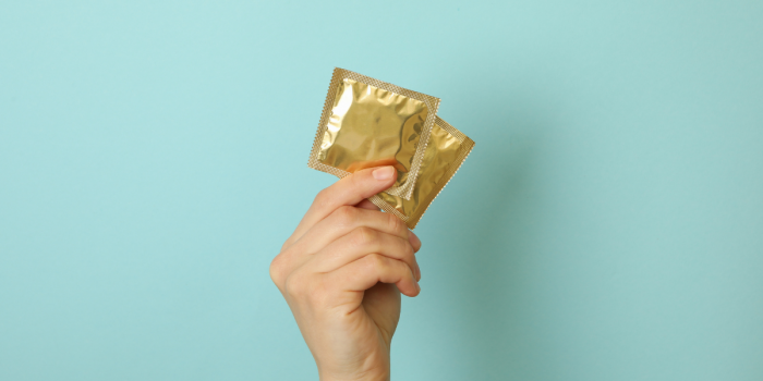 Condón, placer y confianza: las claves que explican las brechas de prevención sexual en Chile