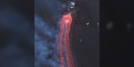 Italia: actividad en el volcán Etna obliga a autoridades sicilianas a adoptar medidas de seguridad